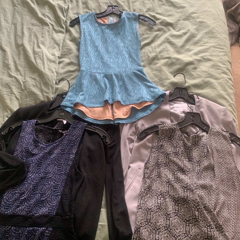 Set of 4 BCBG Pieces